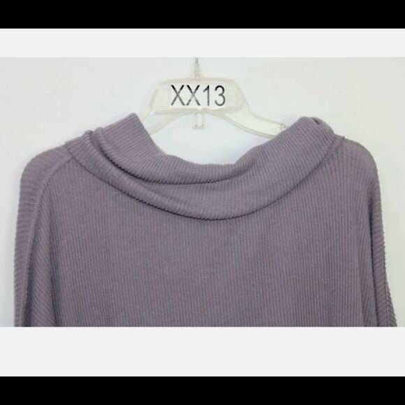We The Free Free people The Rosa Ribbed Long-Sleeve Lavendar Size XS Split back - Picture 2 of 5